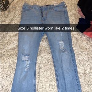 HOLLISTER JEANS SIZE 5